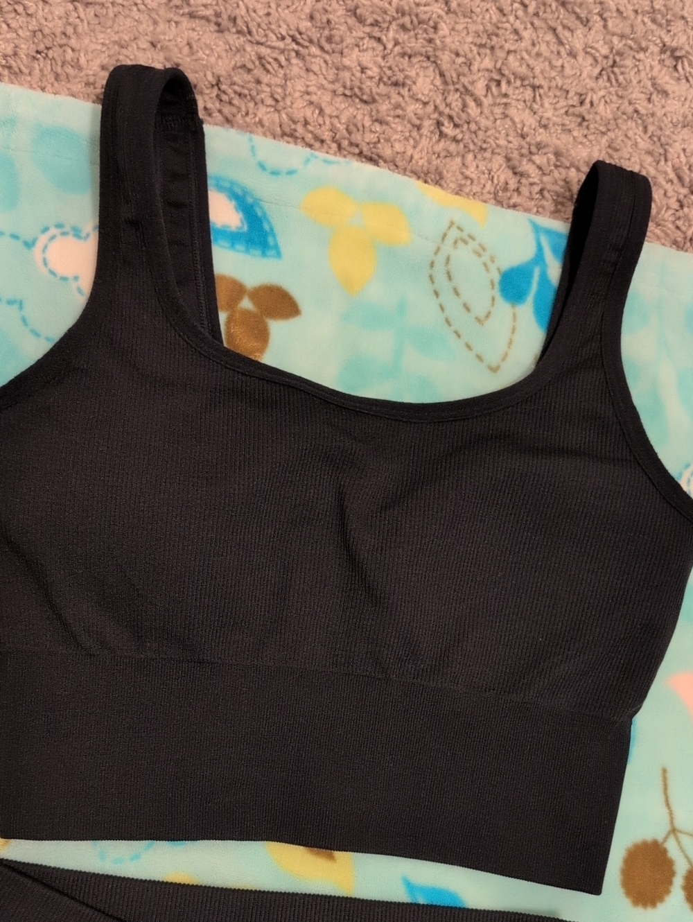 JCrew Exercise set - Picture 2 of 3